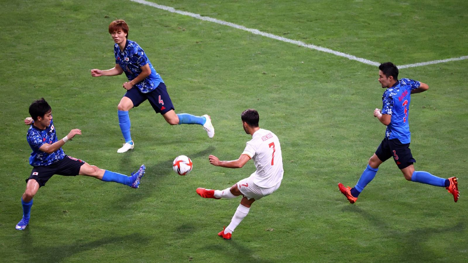 España aspira a varios oros en el 'supersábado' de Tokyo 2020, entre ellos en fútbol