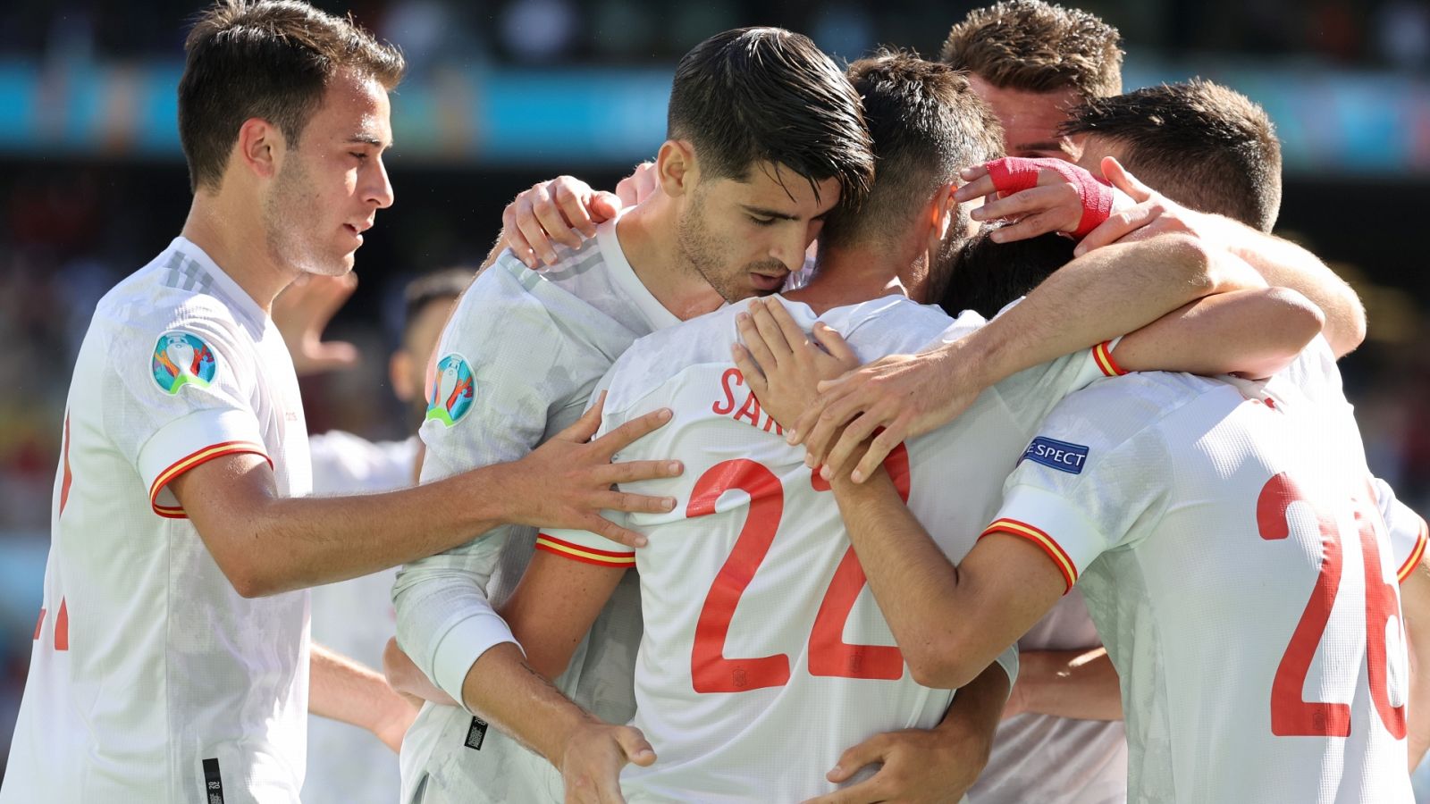 Jugadores de la selección española celebran un gol en la pasada Eurocopa.