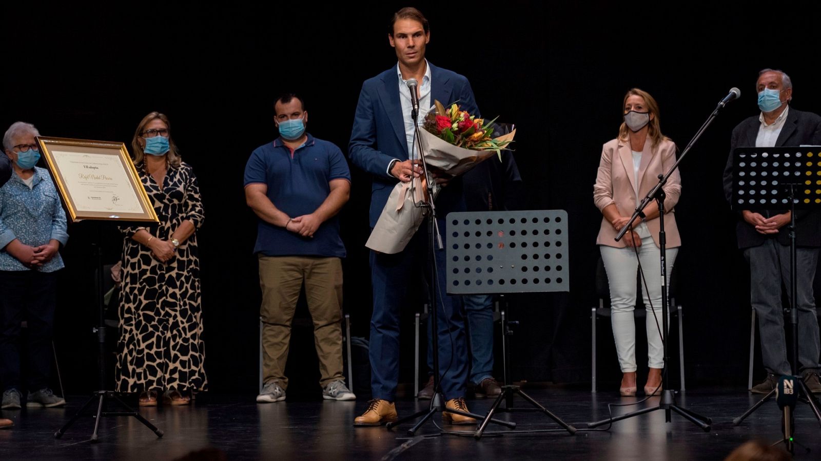 Rafael Nadal recibió el homenaje de los vecinos y del ayuntamiento