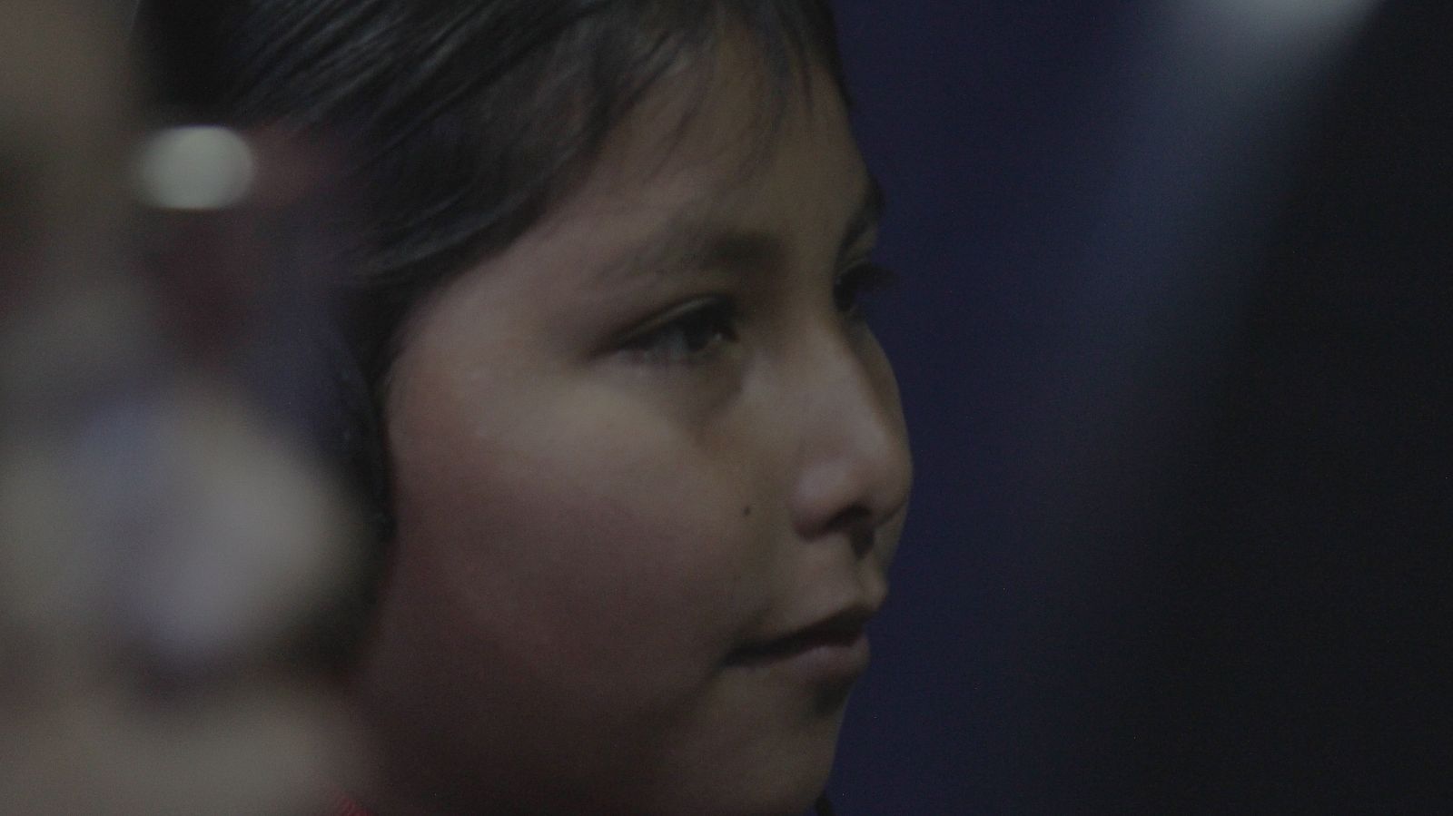 El podcast 'Al otro lado' es una extensión transmedia de la película boliviana 'Cuidando al sol'