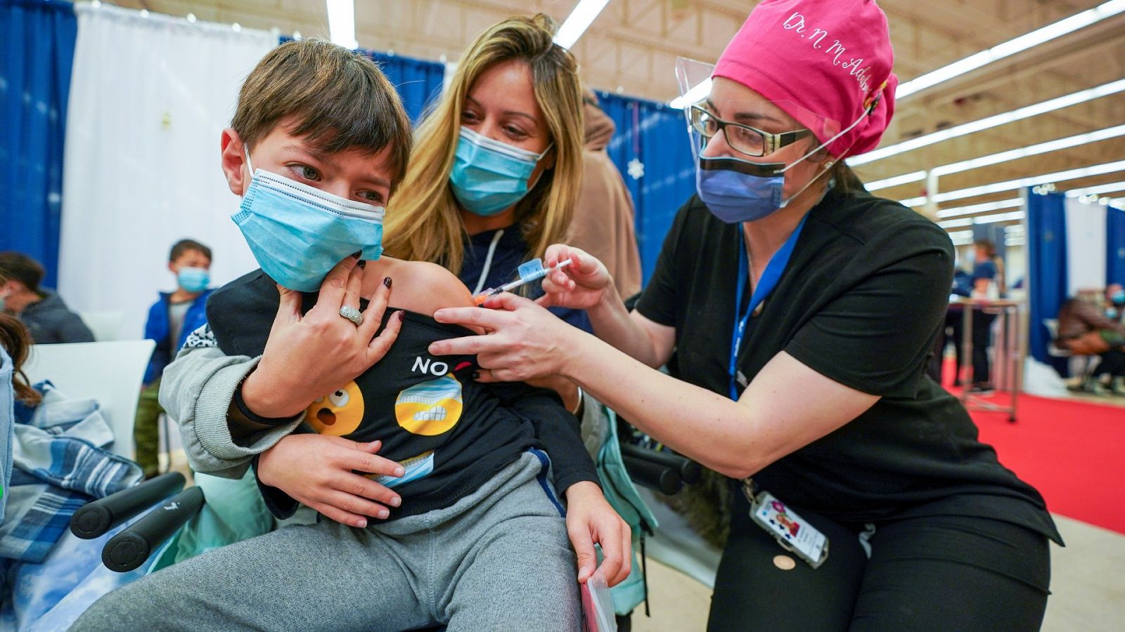 La vacuna Pfizer ya se administra a menores de cinco a 11 años en Canadá