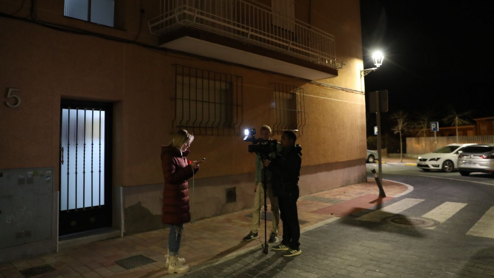 Vivienda de la calle Consejo de la localidad madrileña de Pozuelo de Alarcón donde ha sido hallado muerto un matrimonio
