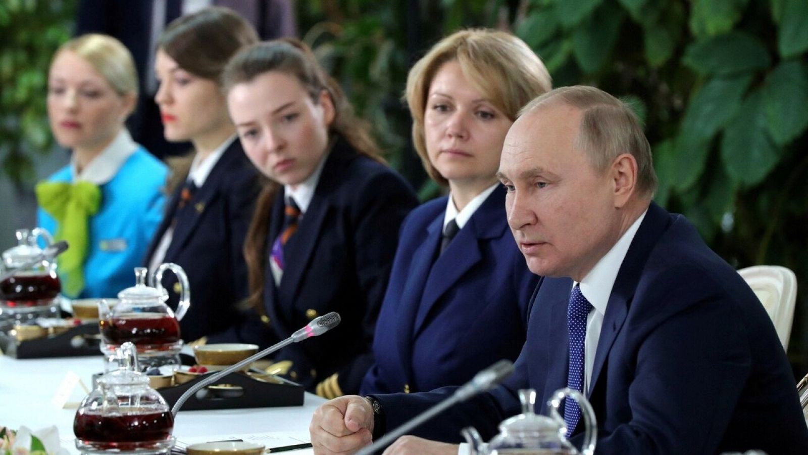 El presidente ruso, Vladímir Putin, durante una reunión con la plantilla de Aeroflot