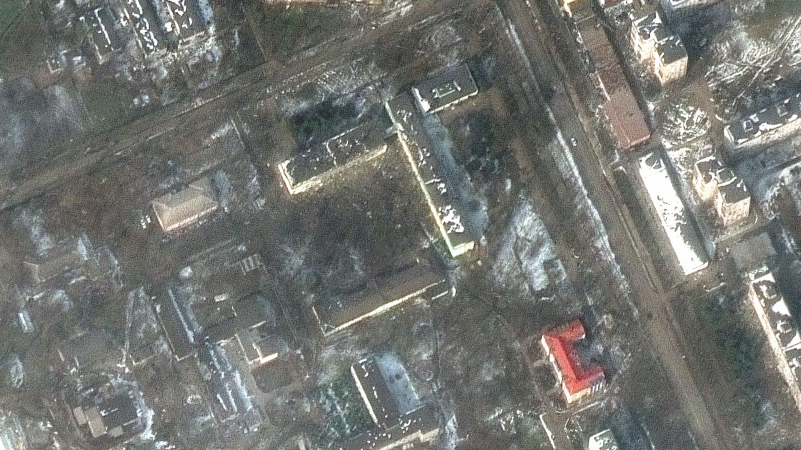 Imagen del 12 de marzo del destrozado hospital maternoinfantil de Mariúpol bombardeado por los rusos el 10 de marzo.