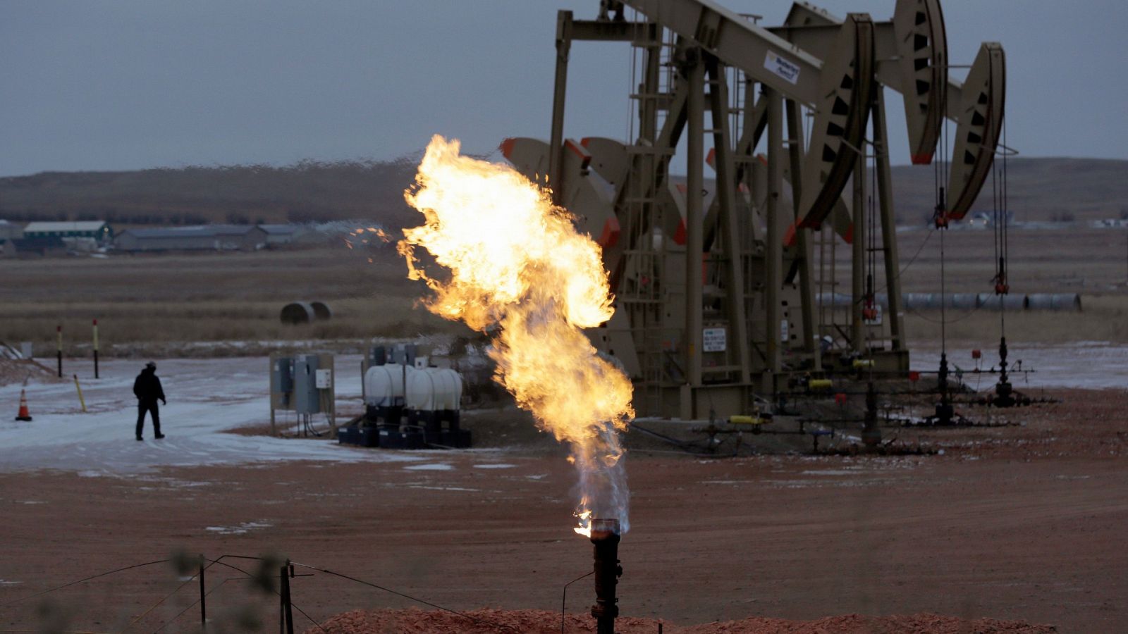La AIE alerta de la crisis de oferta de petróleo ante la escasez de crudo ruso