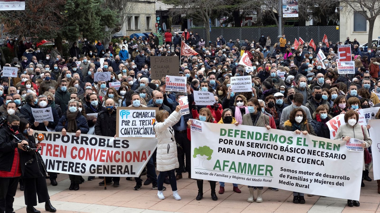 Manifestación contra el cierre de la línea de ferrocarril convencional Aranjuez-Cuenca-Utiel.