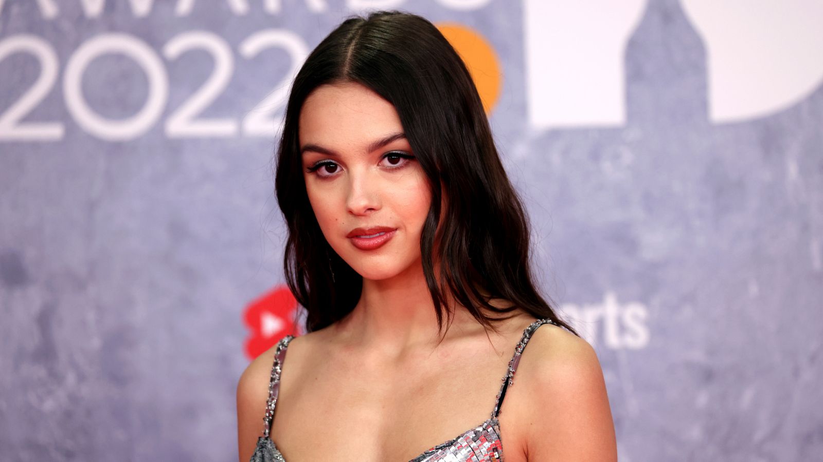 Olivia Rodrigo en la gala de los Brit Awards 2022 en Londres