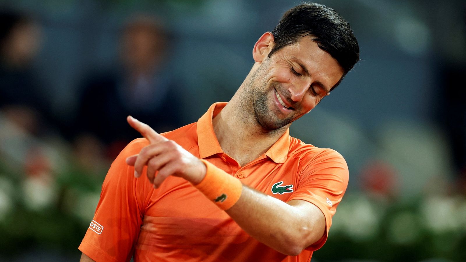 Djokovic durante su partido ante Monfils en Madrid