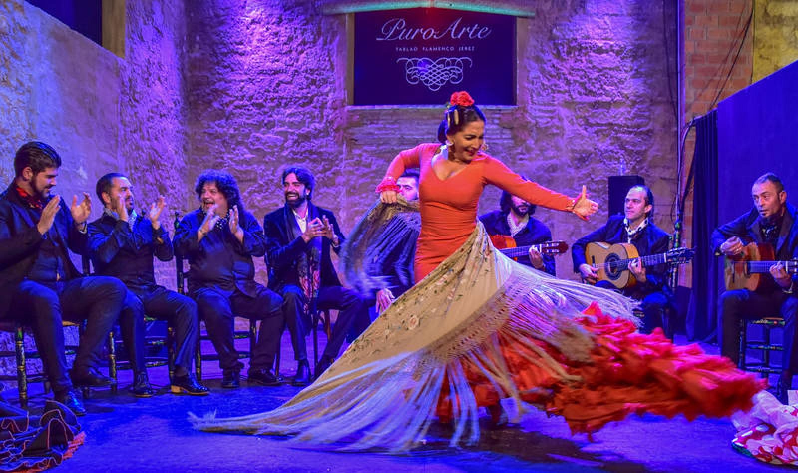 tablao-flamenco-puro-arte-jerez