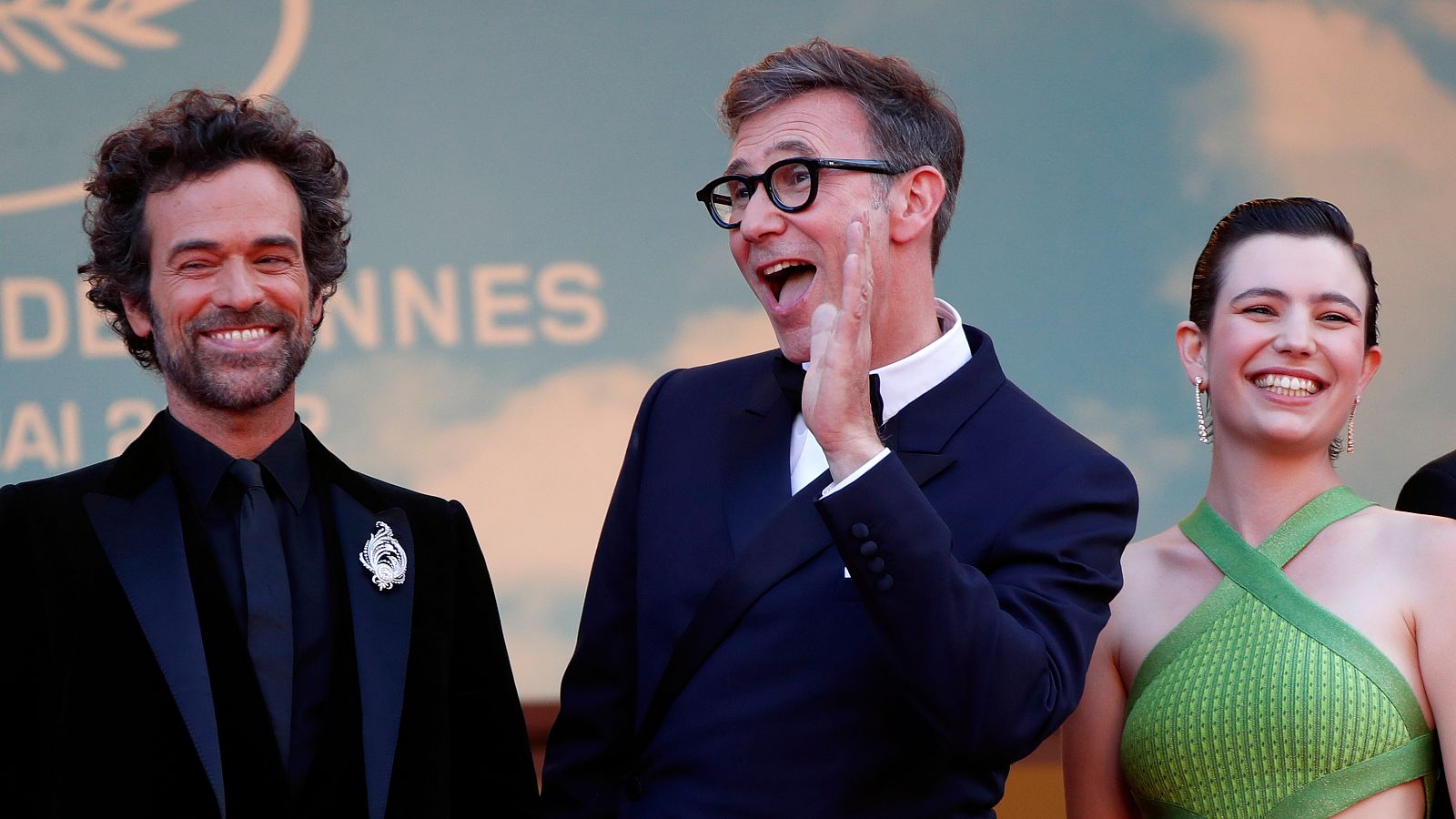 Roman Duris, Michel Hazanavicuis, y Simone Hazanavicius, en la alfombra roja de 'Corten!'