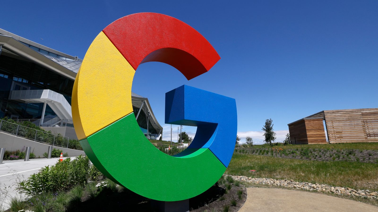 Vista del logotipo de Googleen Mountain View, California, Estados Unidos