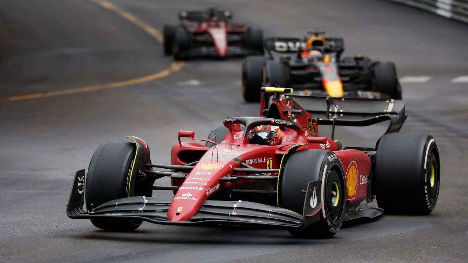 Imagen del Ferrari de Carlos Sainz en el GP de Mónaco del Mundial de F1.
