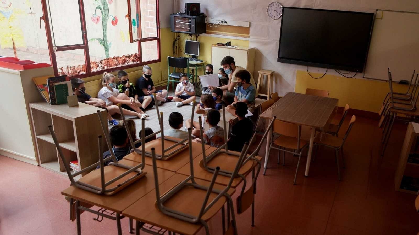 Varios alumnos del Institut Escola Mirades de Barcelona en una imagen de archivo