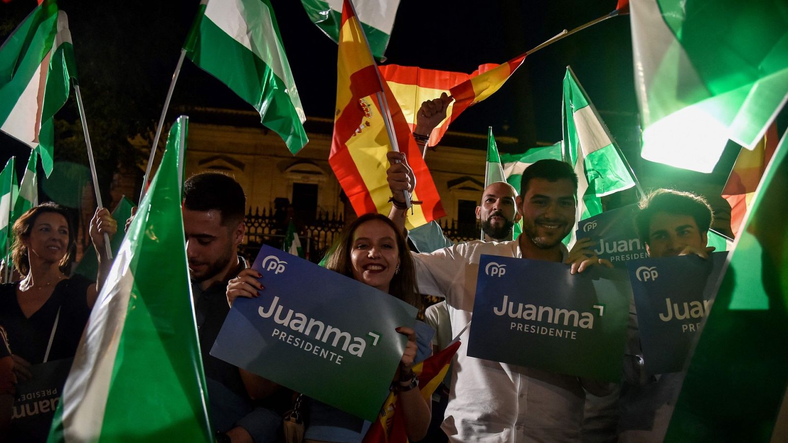 Moreno celebra su histórica victoria: "Soy consciente de que tengo que gobernar para todos"