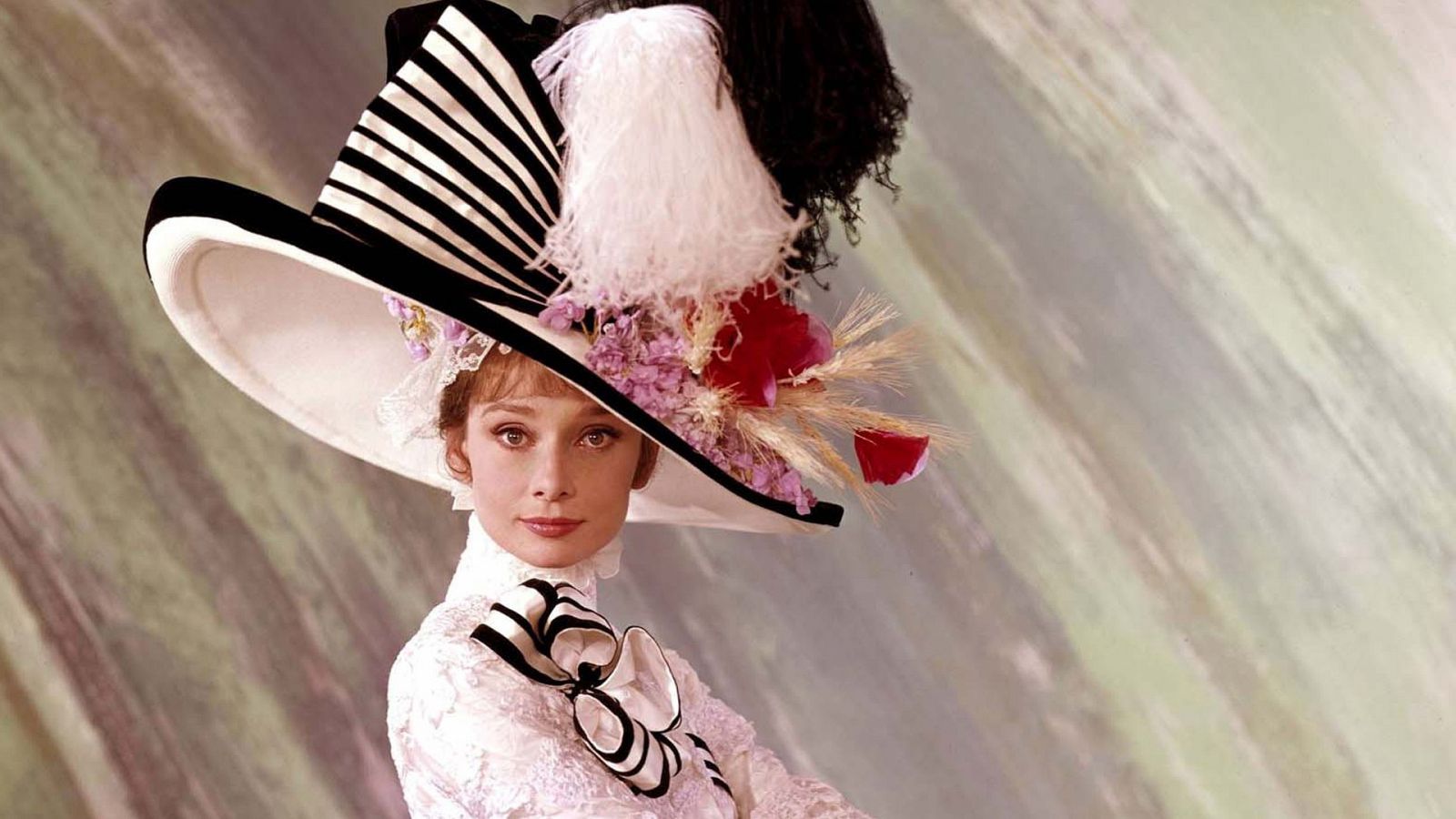 Audrey Hepburn es Eliza Doolittle en 'My Fair Lady'