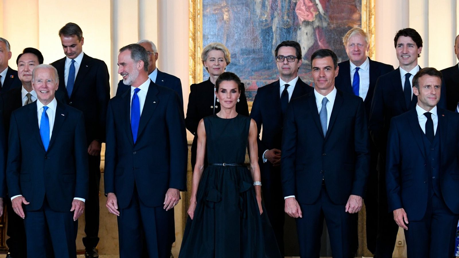 Algunos de los principales mandatarios de la OTAN y países aliados en la cena oficial organizada por los reyes en el Palacio Real