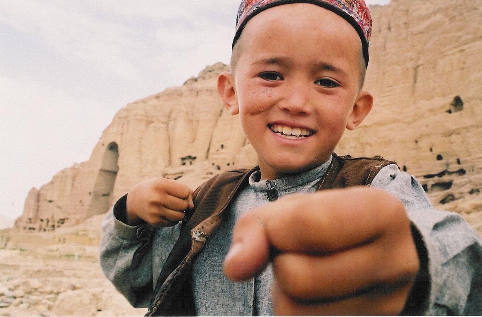 Mir Hussain en 2002 con 7 años de edad, en Bamiyán