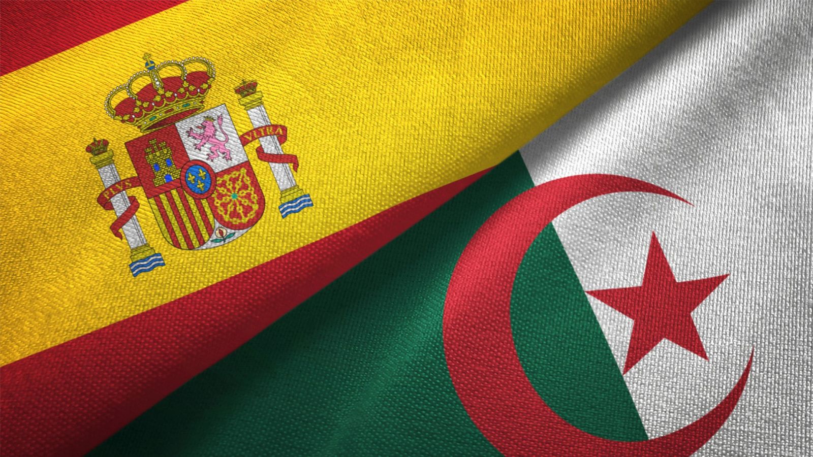 Las banderas de España y Argelia