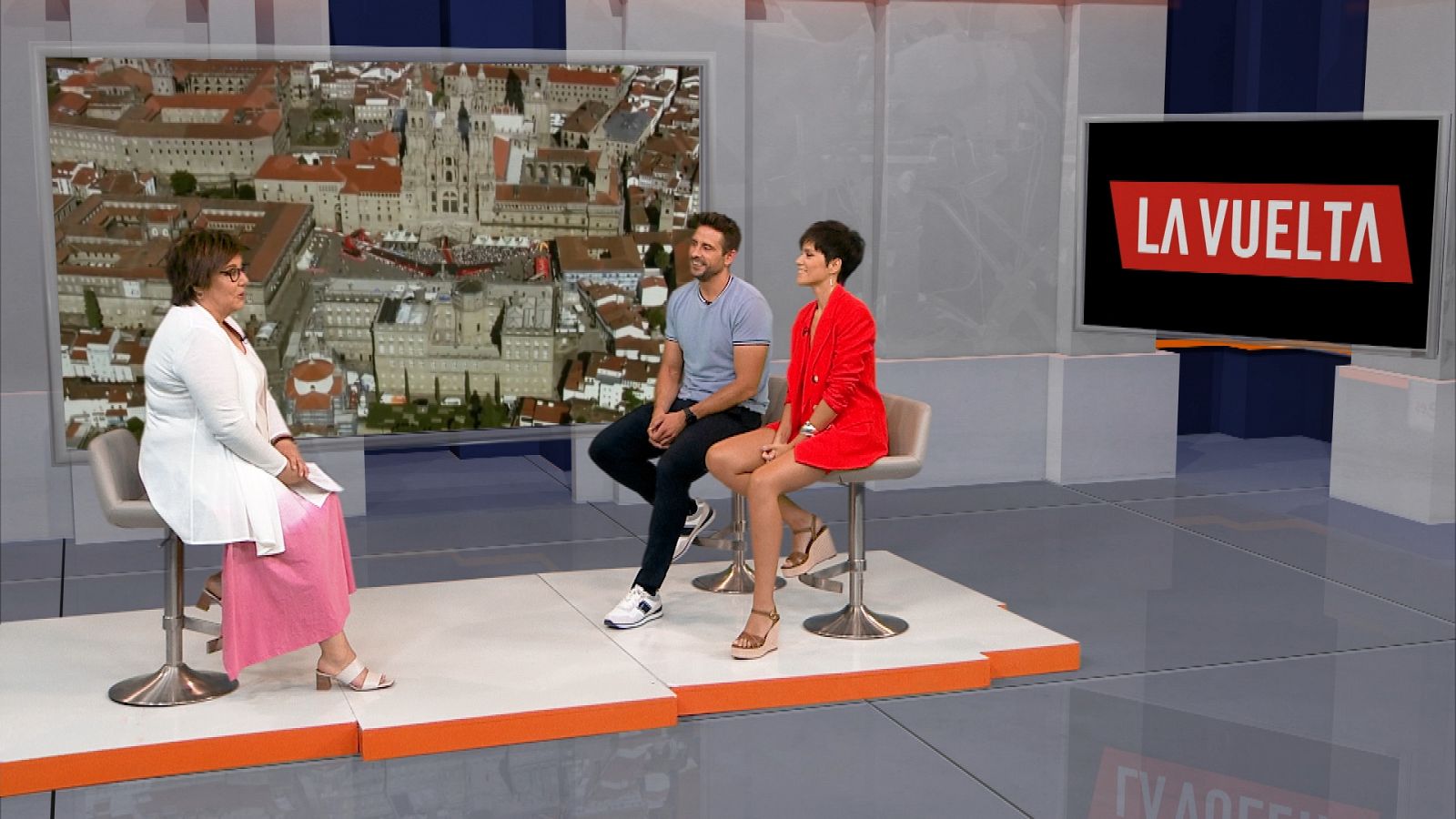 María Escario con Miriam Moreno y Àngel Pons