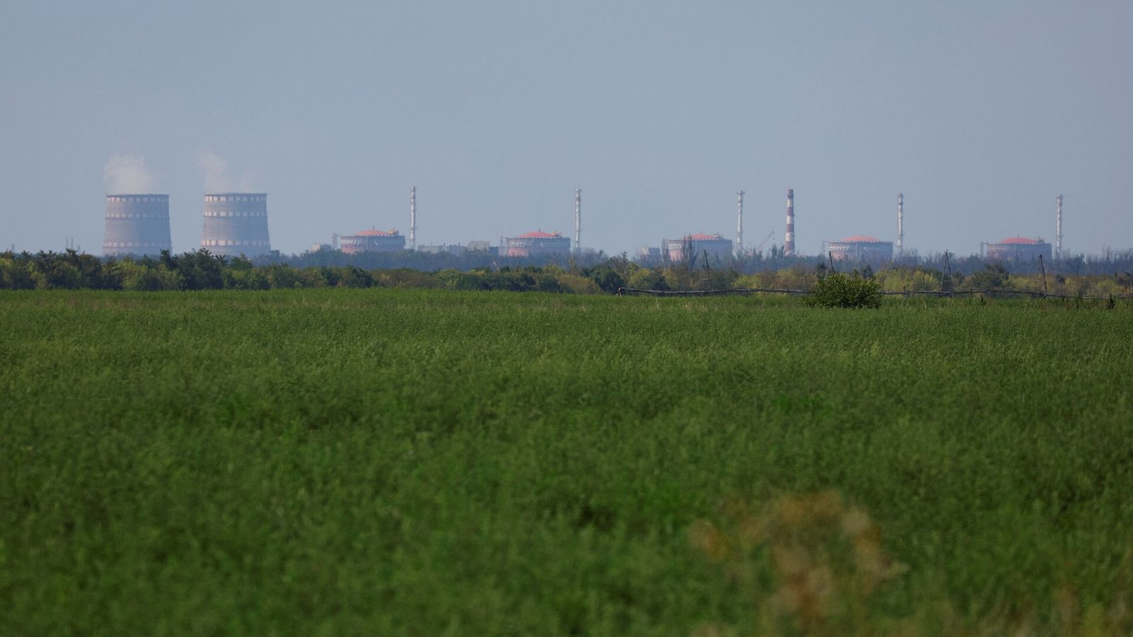Vista de la central nuclear de Zaporiyia