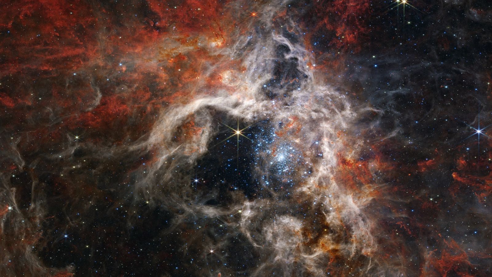 La Cámara de infrarrojo cercano (NIRCam) de Webb muestra la región de formación estelar de la nebulosa de la Tarántula