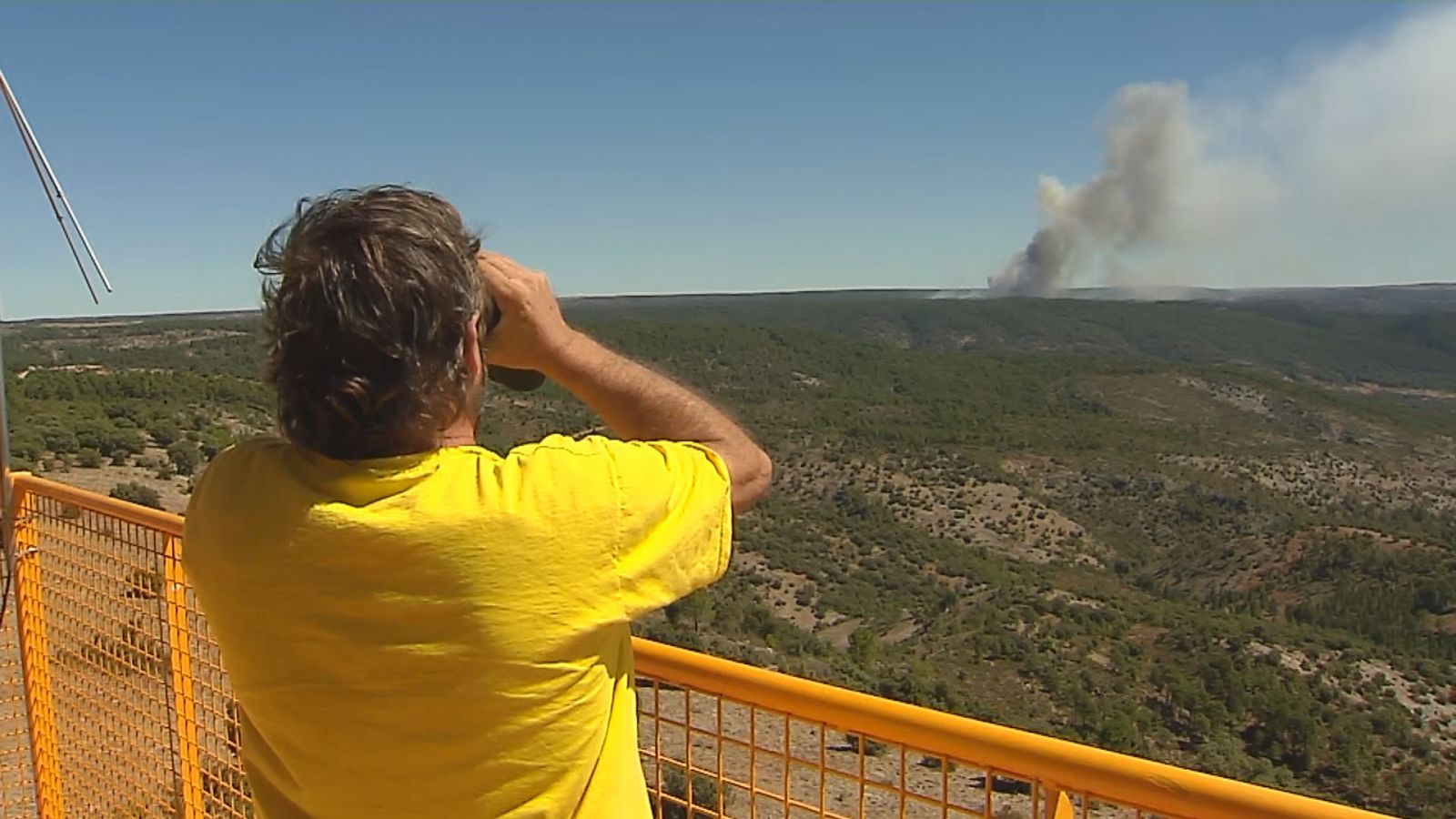 Vigilante en el incendio de Carrascosa, Cuenca