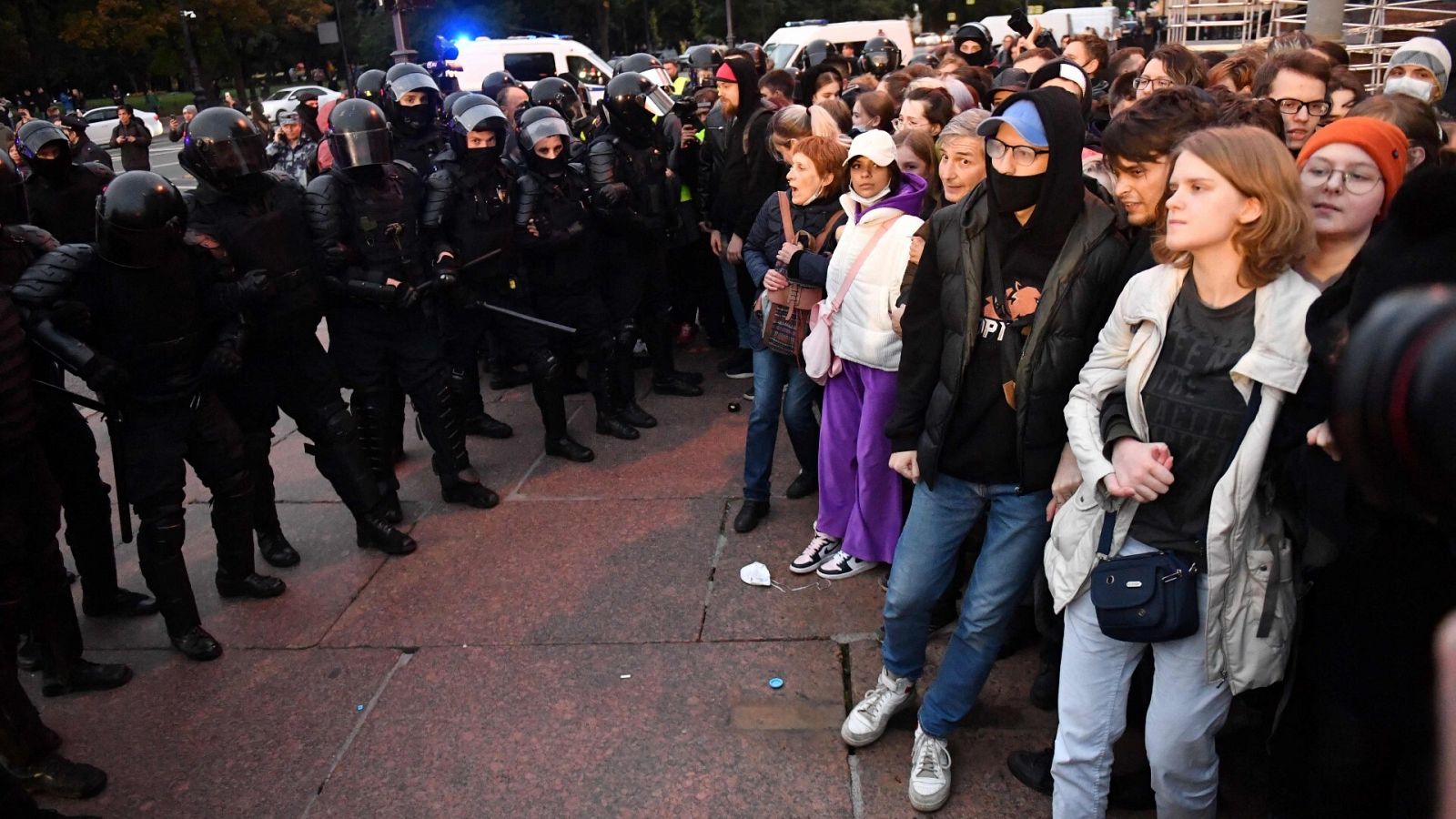 La Policía rusa detiene a varios manifestantes en San Petersburgo