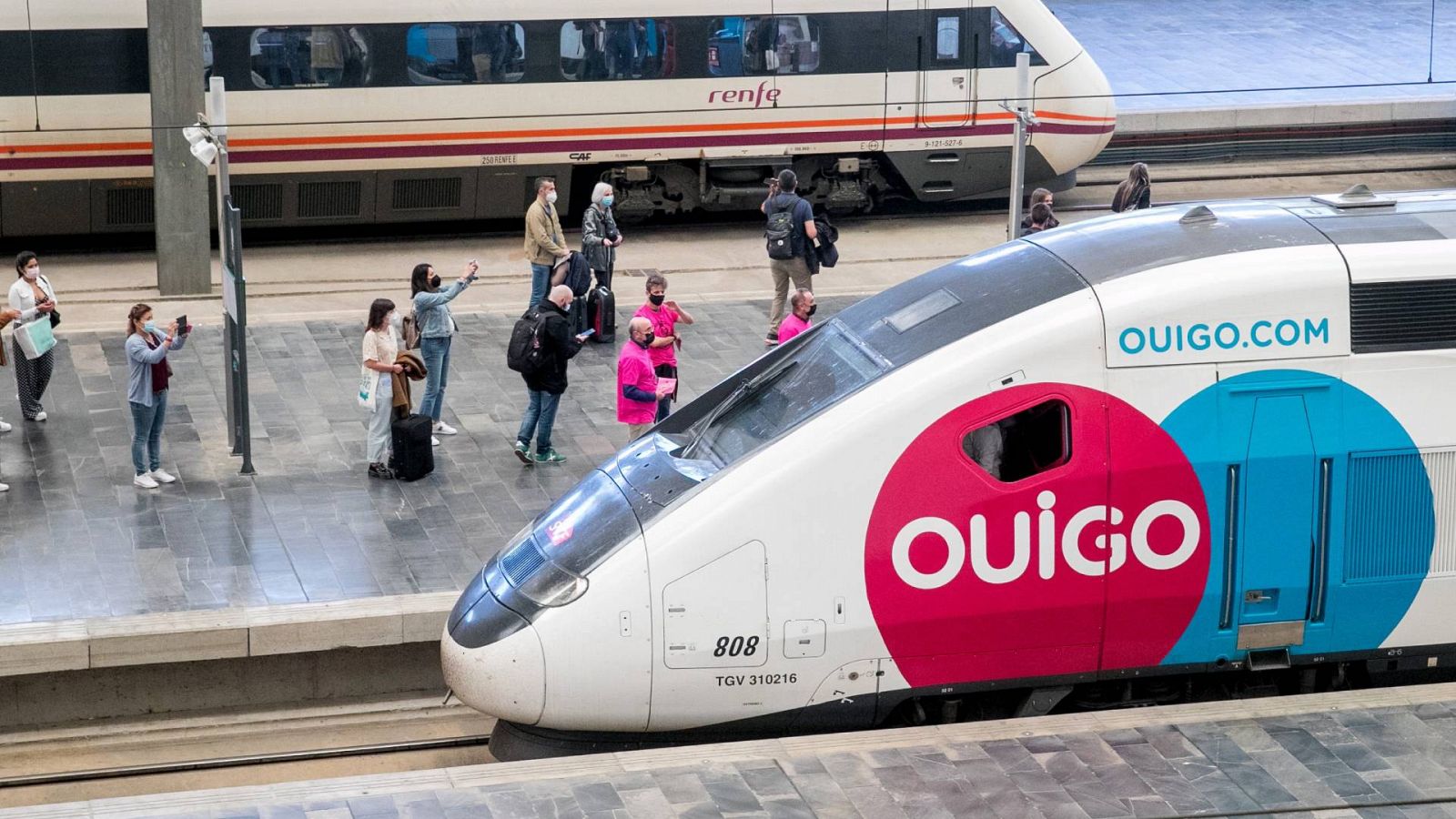 Tren de la compañía Ouigo desde Madrid con destino Barcelona.