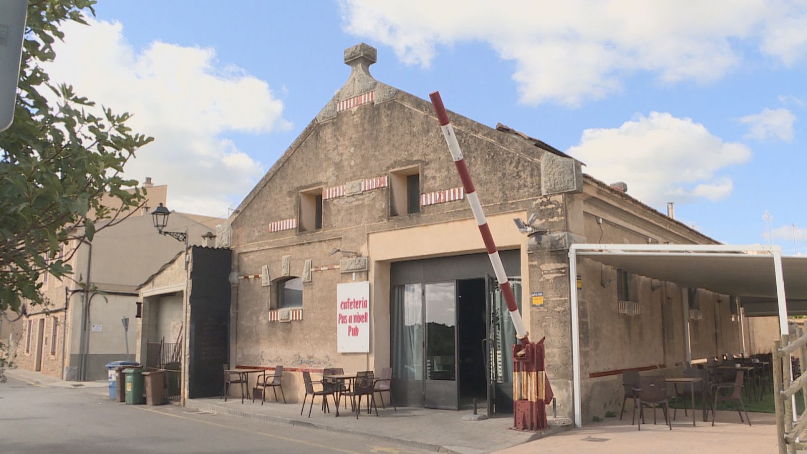 Antiga estació del tren d'Artà que ara és un bar