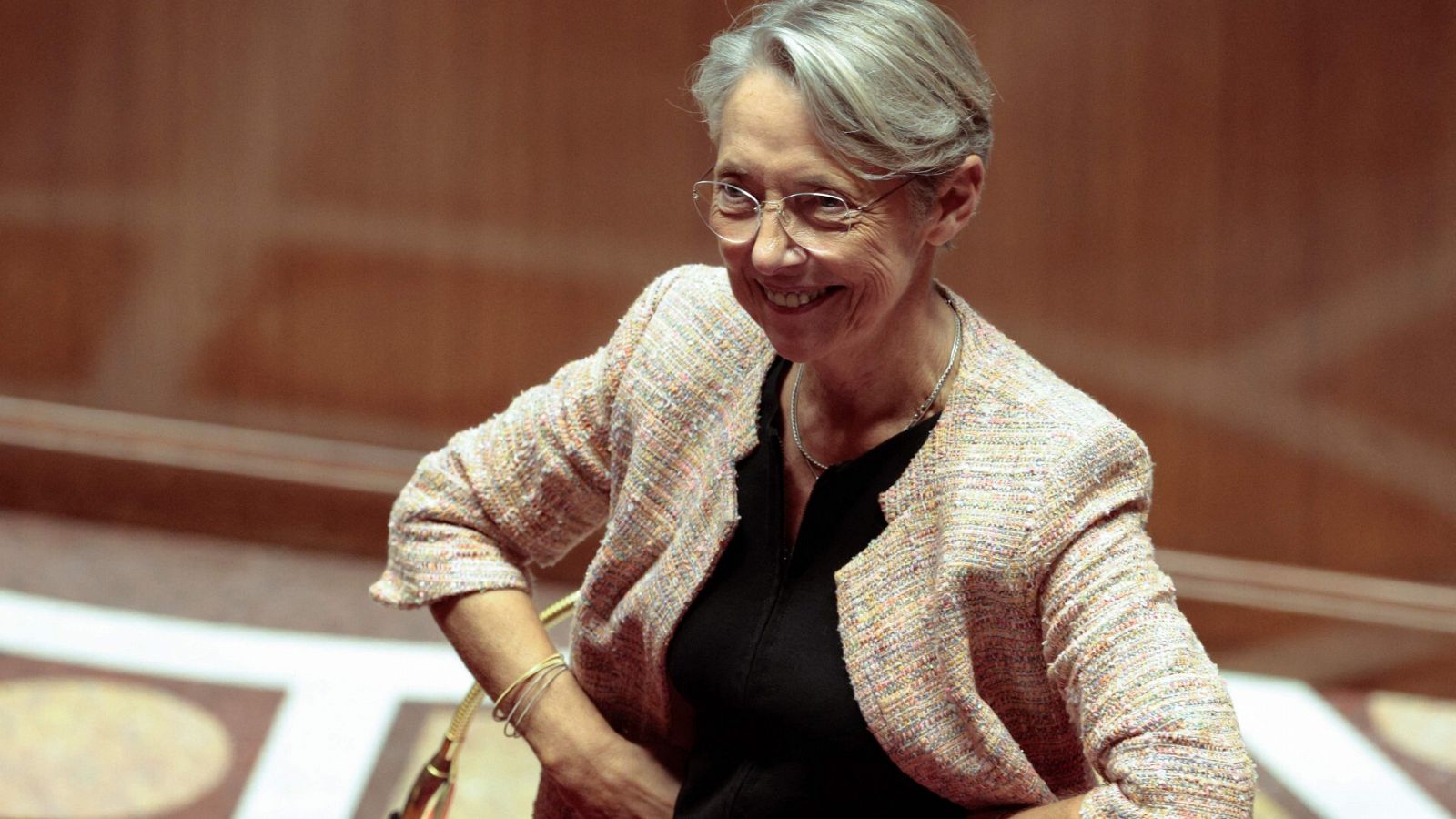 Imagen de la primera ministra, Élisabeth Borne