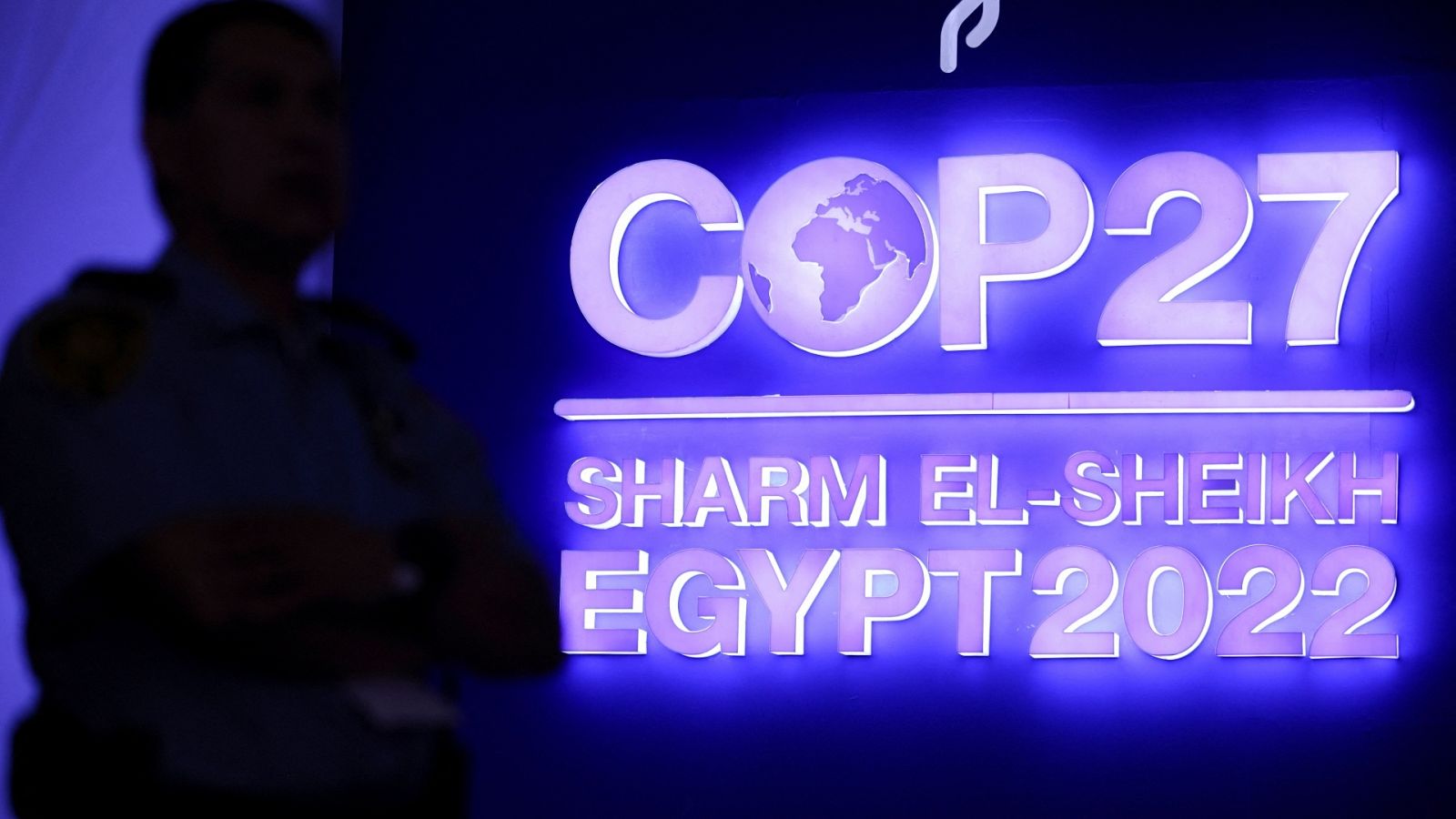 Cartel de la COP27 en Sharm el-Sheikh, Egipto