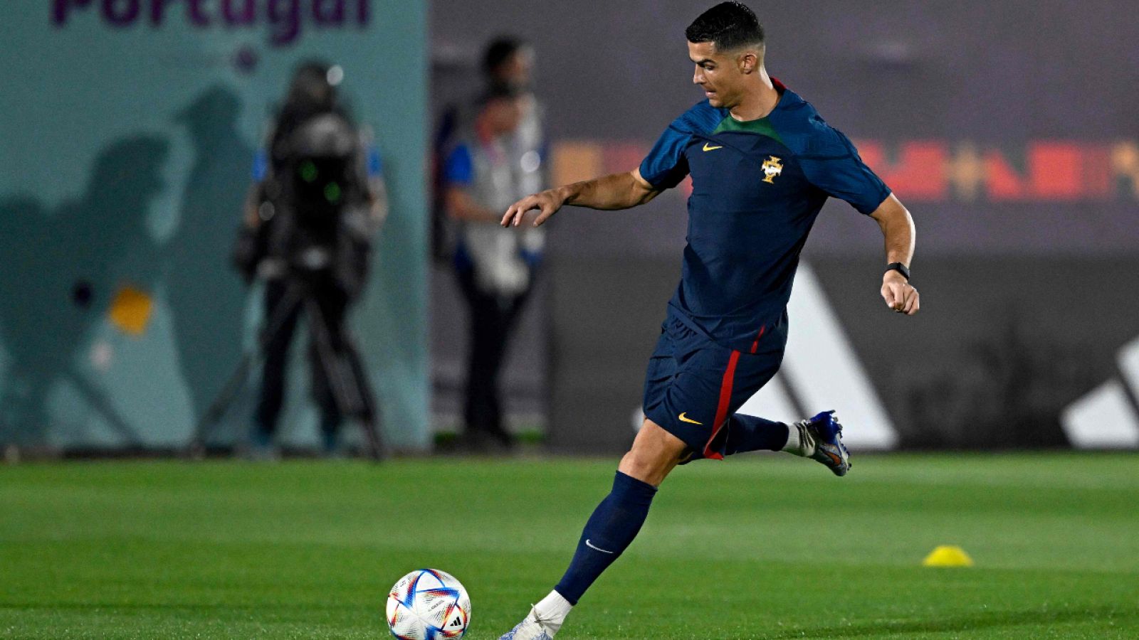 Portugal - Ghana: Ronaldo, en un entrenamiento con Portugal