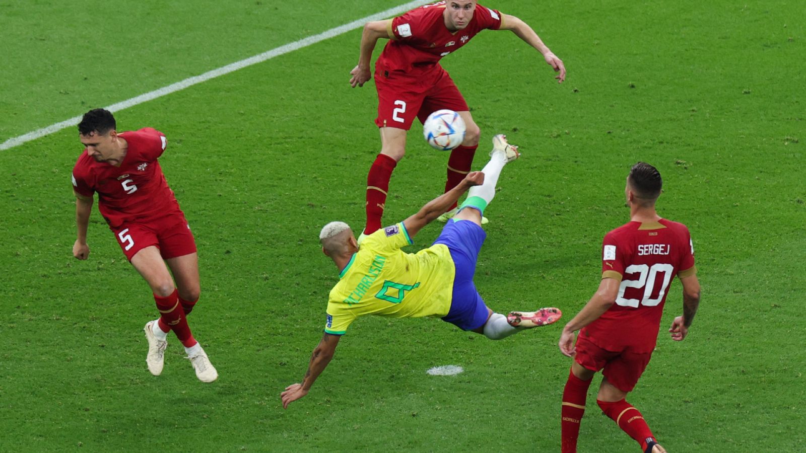 Brasil (2) ¿ Serbia (0) | Richarlison marca el gol del Mundial