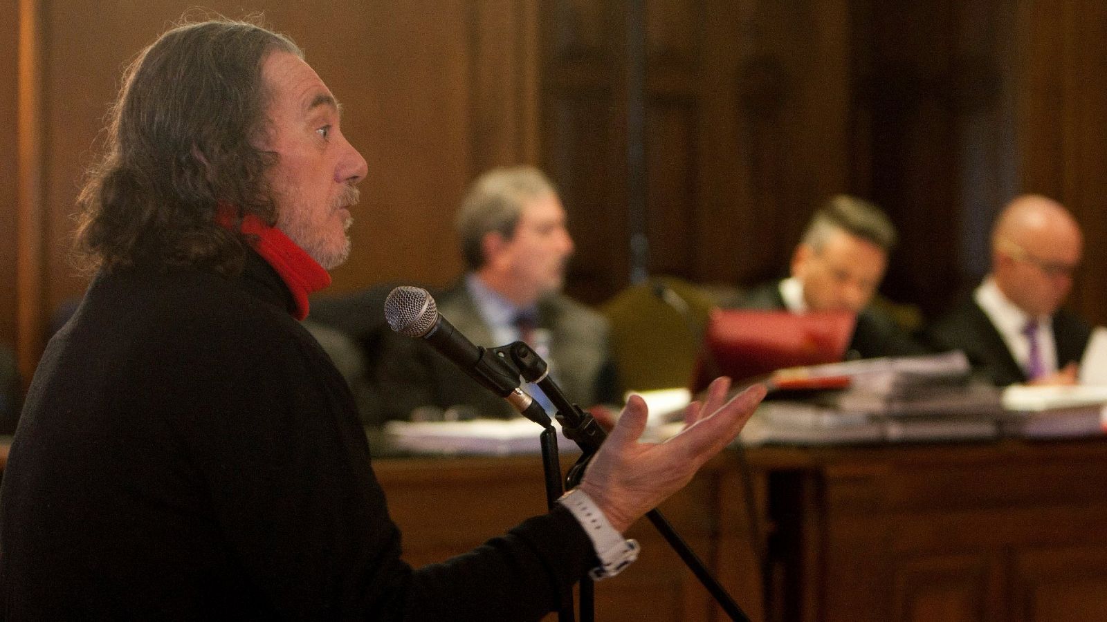 El narcotraficante gallego José Ramón Prado Bugallo conocido como Sito Miñanco , en la Audiencia de Pontevedra