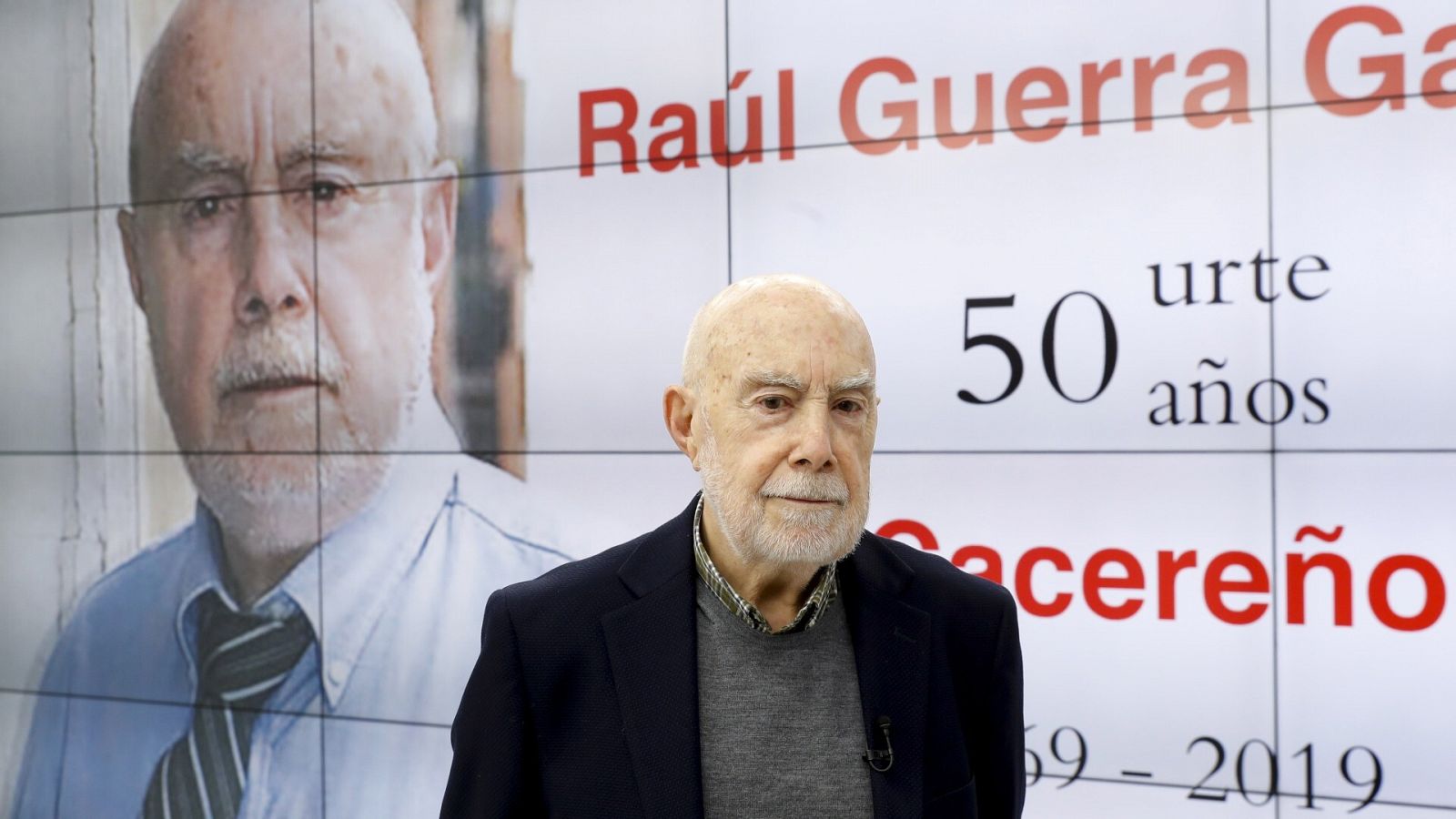 El escritor Raúl Guerra Garrido