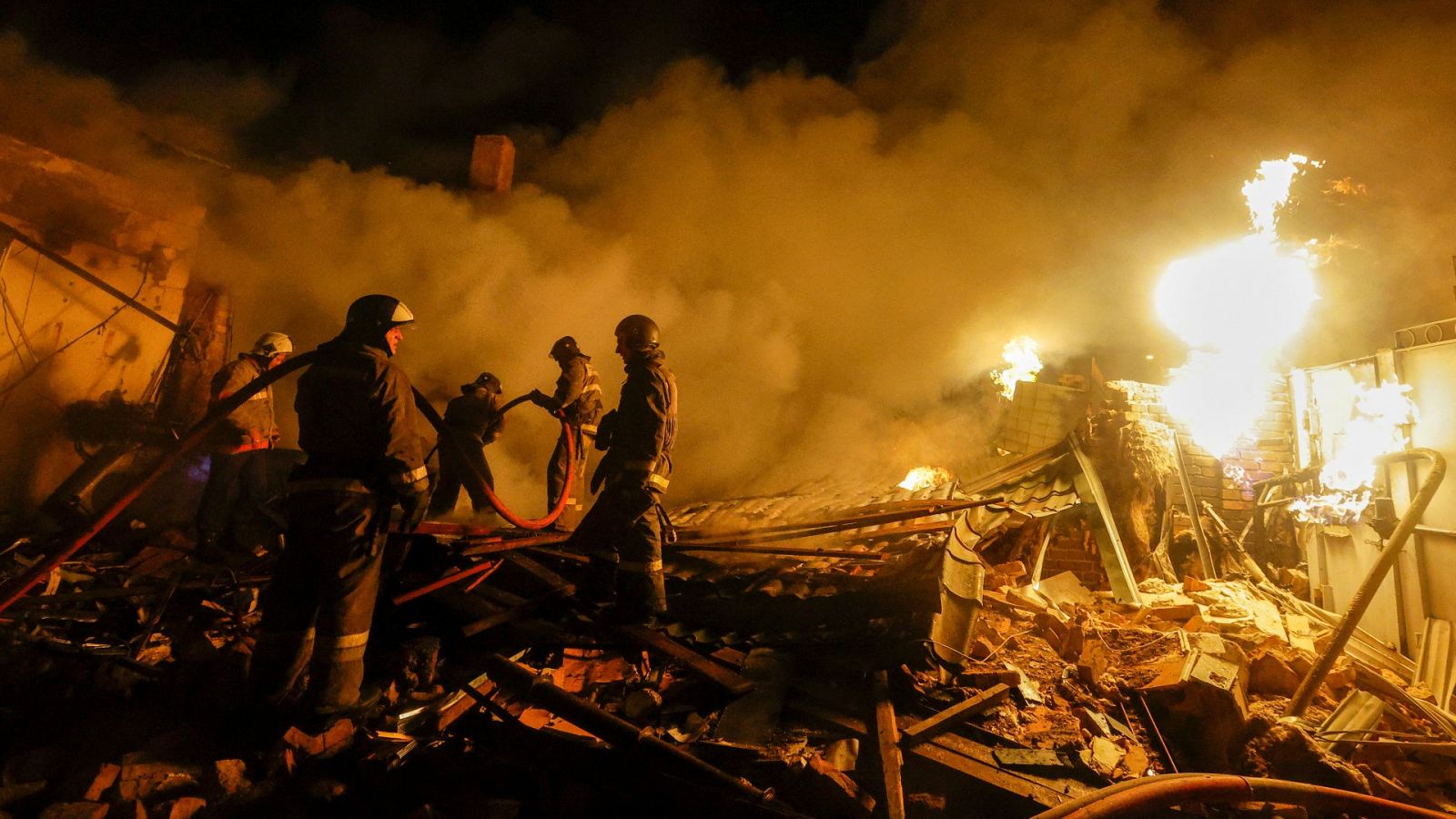 Un edificio bombardeado en Donetsk