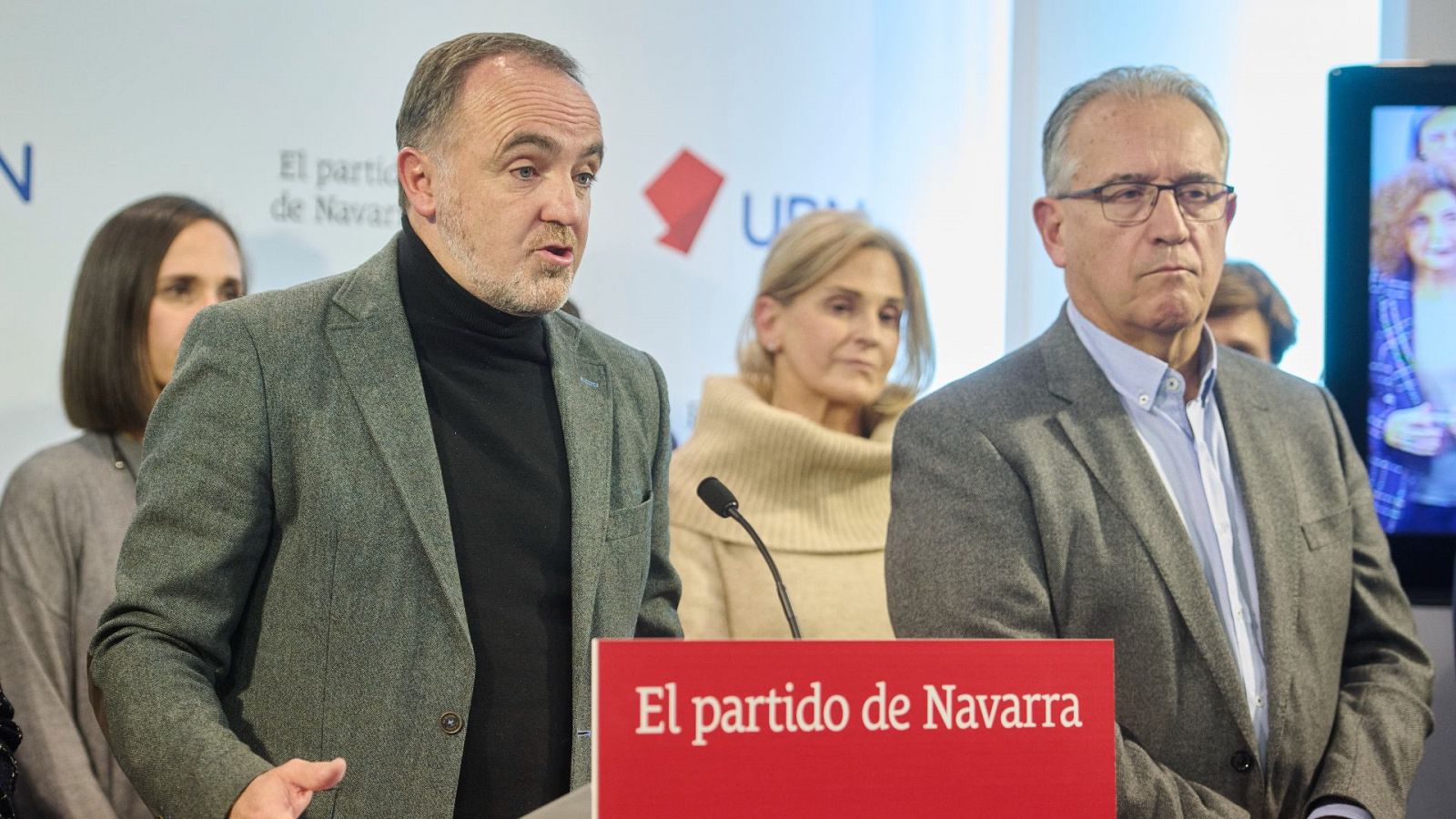 El presidente de UPN, Javier Esparza y el alcalde de Pamplona, Enrique Maya, durante la rueda de prensa