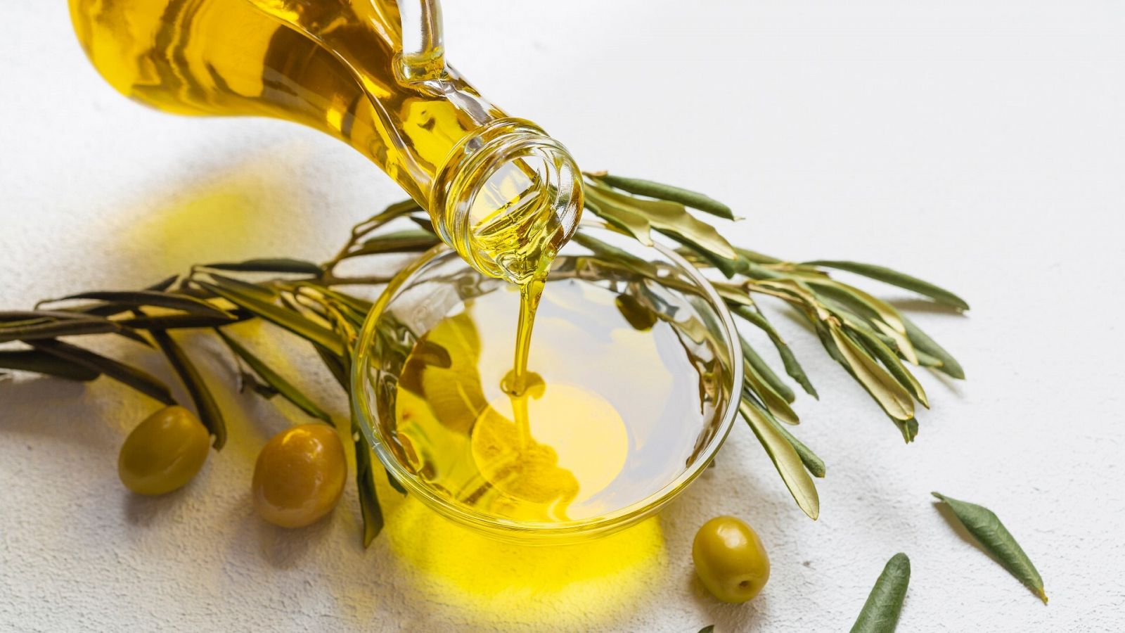 Beneficos aceite de orujo oliva
