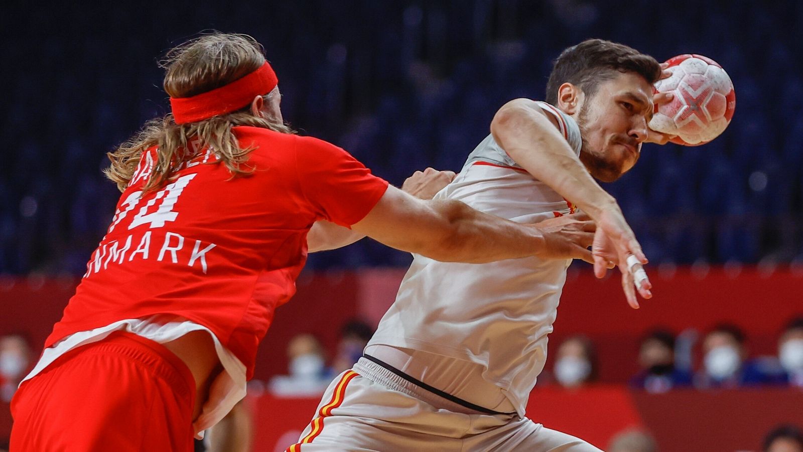 Alex Dujshebaev, durante el España-Dinamarca de los juegos Olímpicos de Tokio 2021