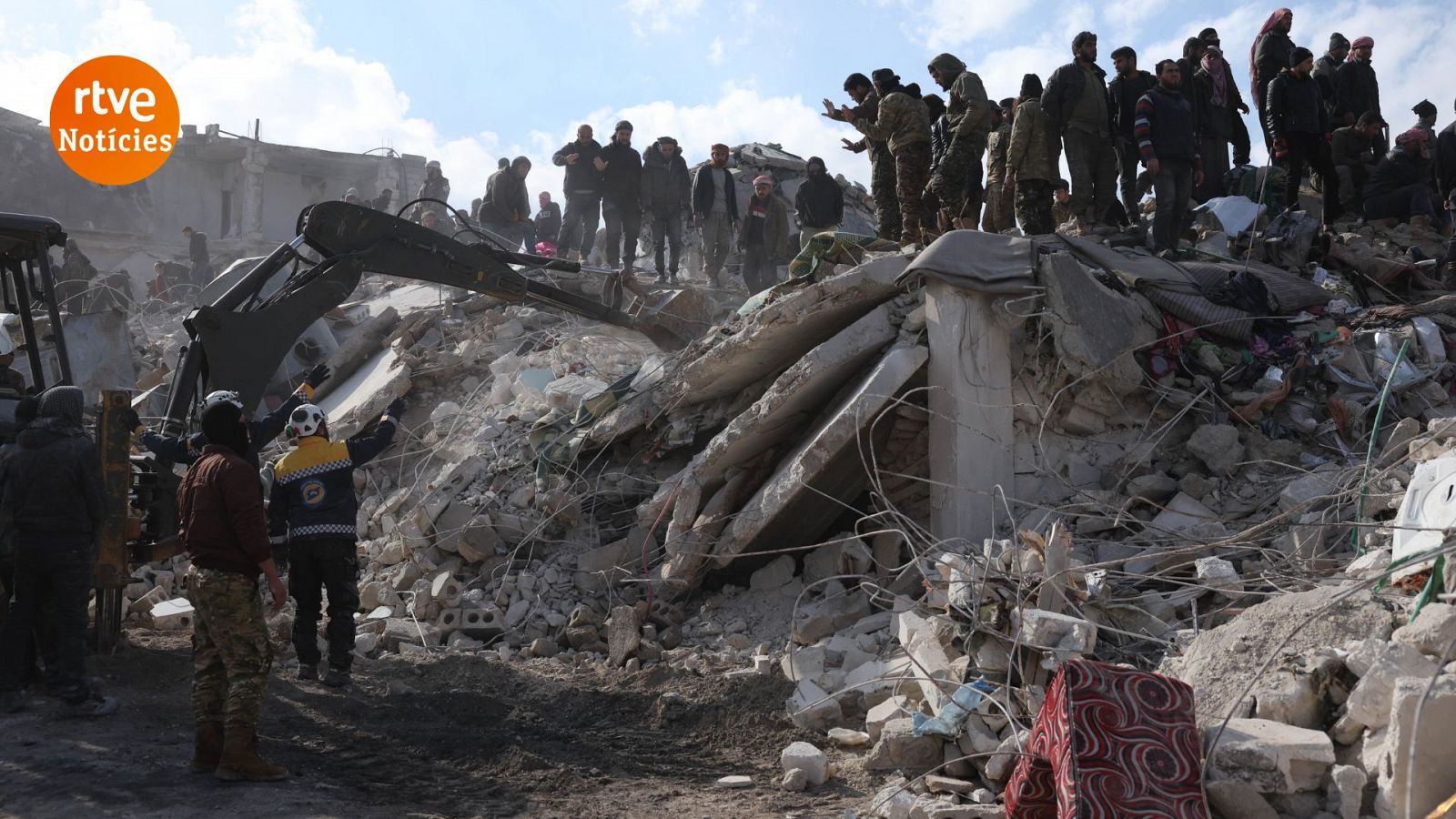Imatge de les tasques de rescat a Síria després dels terratrèmols