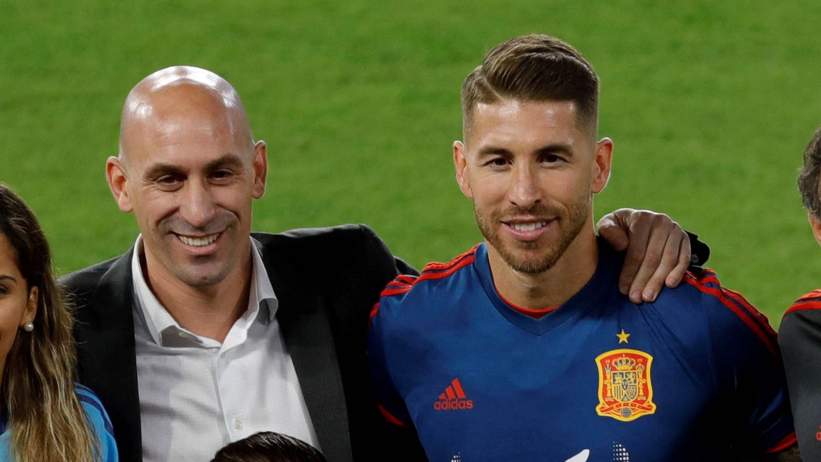 Rubiales (i) y Ramos, en un acto de la selección española en 2018