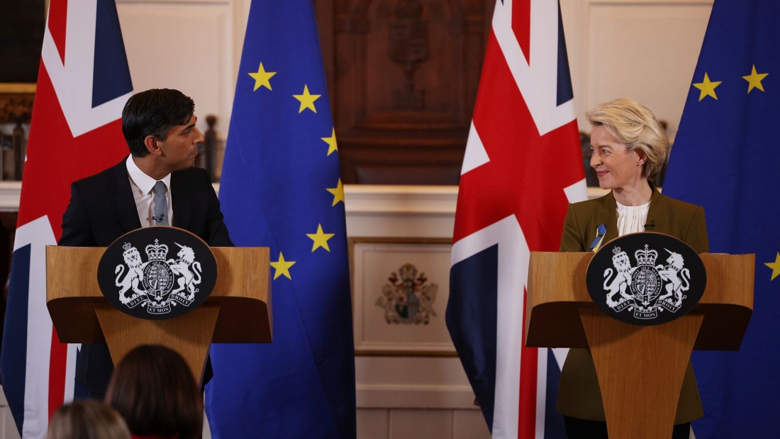 El primer ministro británico, Rishi Sunak, y la presidenta de la Comisión, Ursula von der Leyen