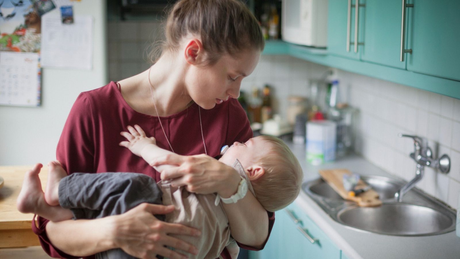 El Supremo rechaza conceder a una madre de una familia monoparental también el permiso de paternidad