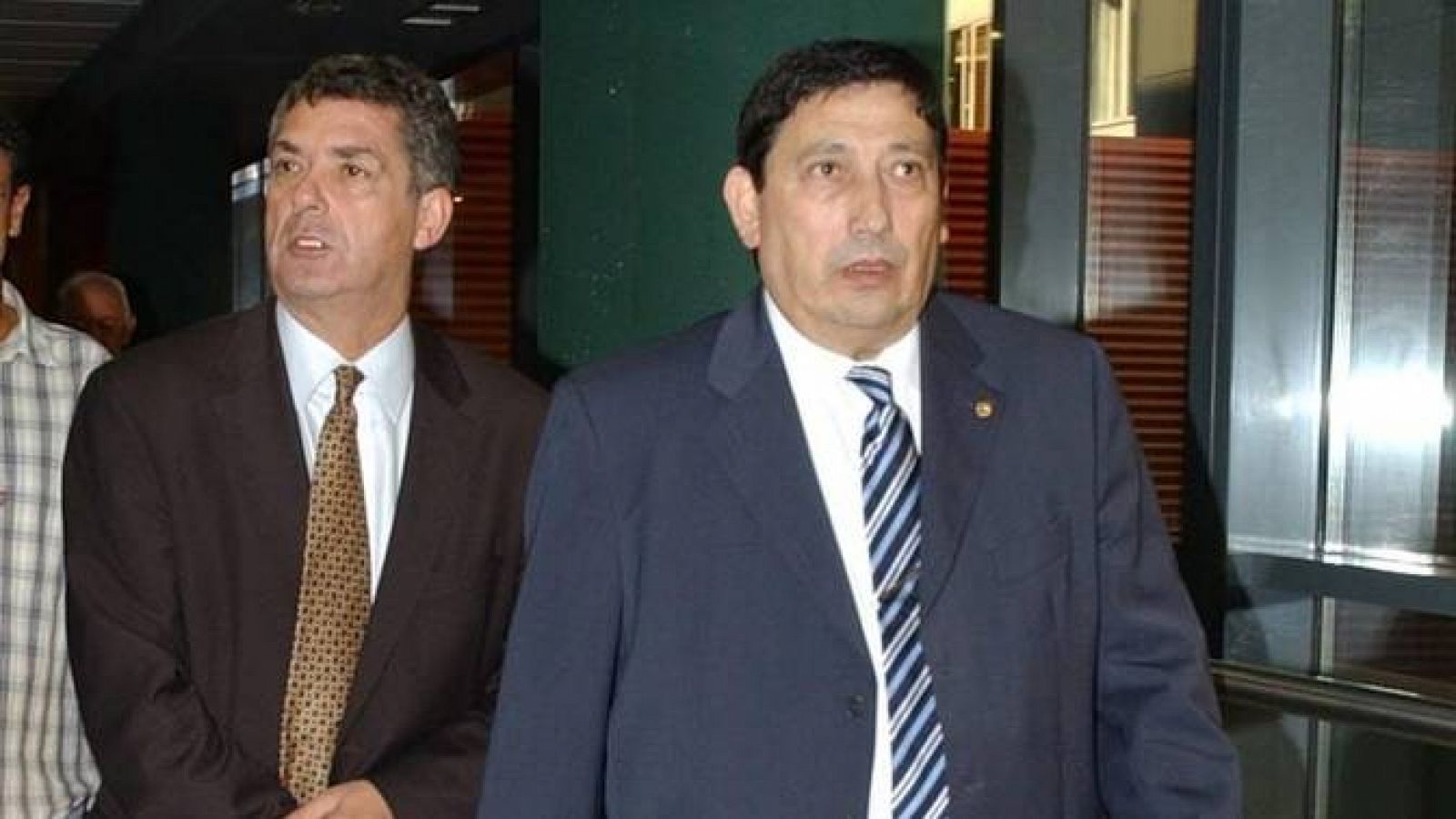 Imagen de archivo de Ángel María Villar, expresidente de la RFEF, y Victoriano Sánchez Arminio, ex presidente del CTA