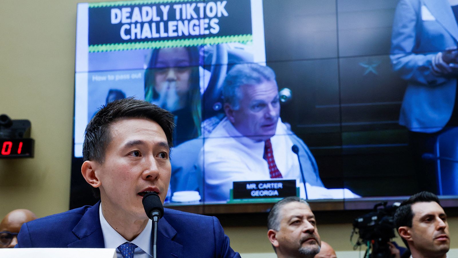 El consejero delegado de TikTok, Shou Zi Chew, en el Capitolio