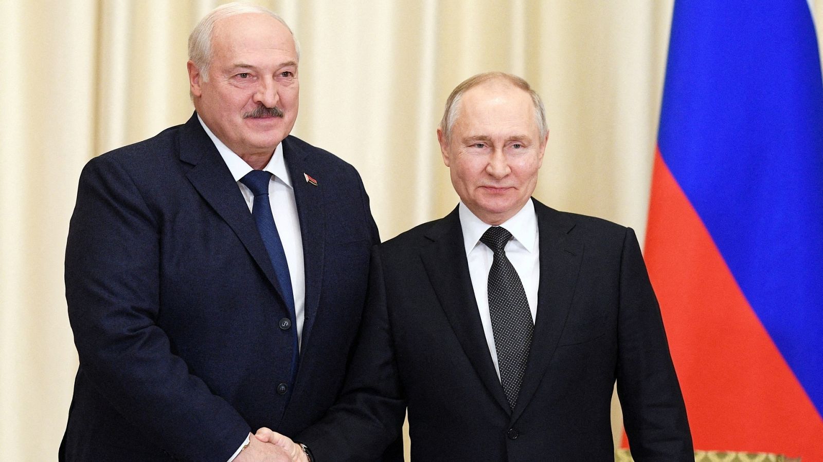 El presidente ruso, Vladimir Putin, y el mandatario bielorruso, Alexander Lukashenko.
