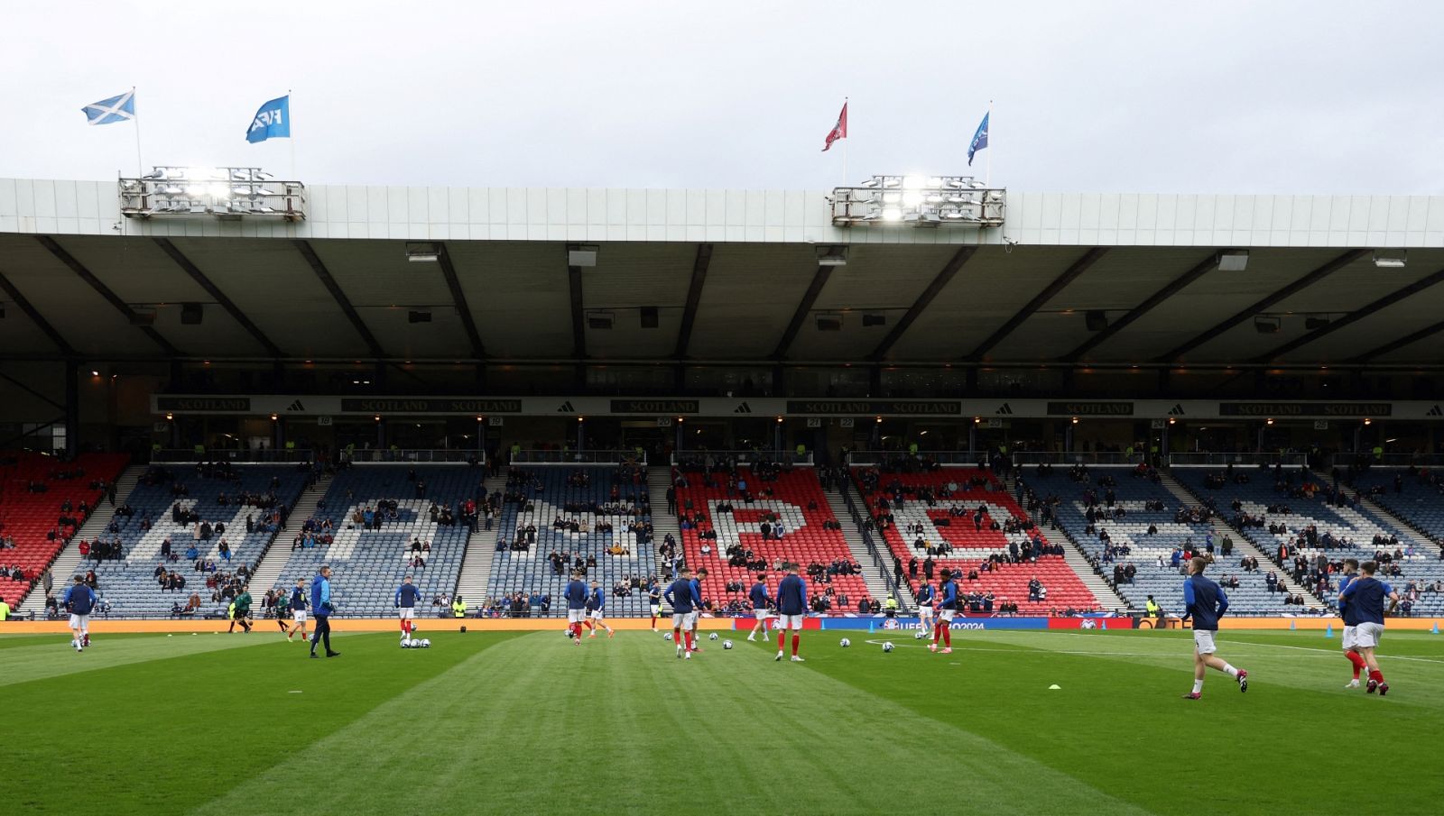 Escocia - España: vista de Hamdpen Park en un partido de la selección escocesa.