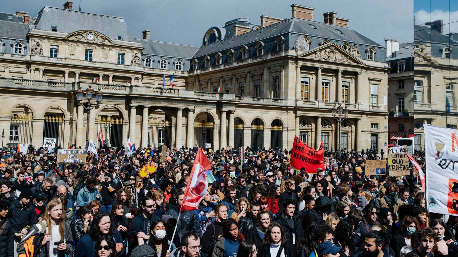 Manifestación contra la reforma de las pensiones en París, el 13 de abril de 2023. Foto: Jan Schmidt-Whitley/Le Pictorium via ZUMA Press/dpa