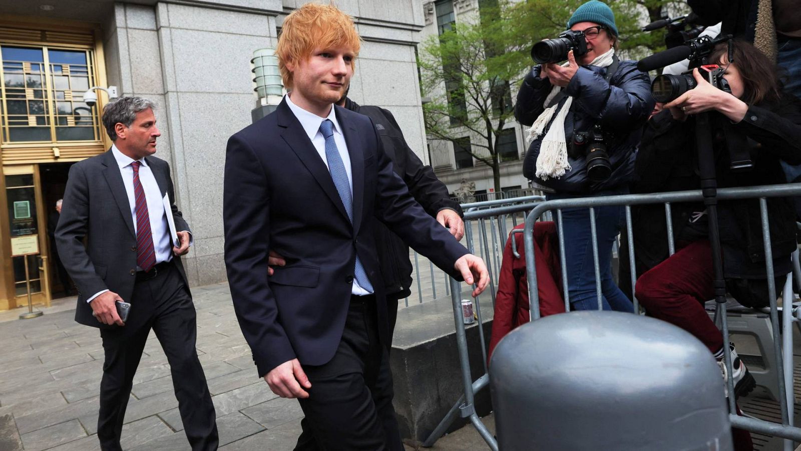 Ed Sheeran abandona el Tribunal Federal de Manhattan tras su primer día de juicio