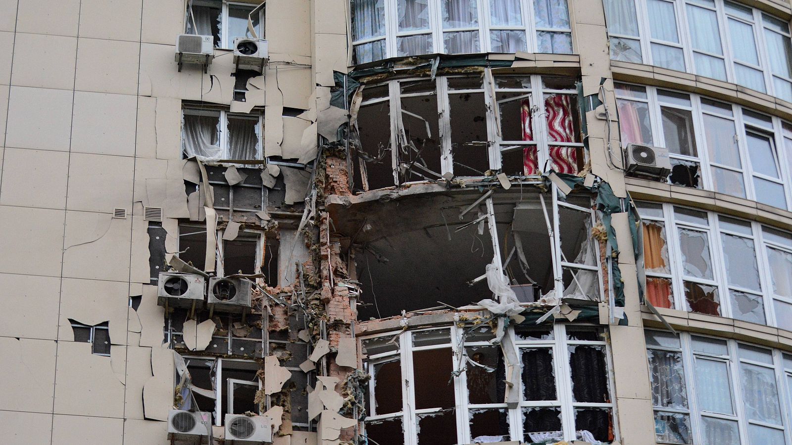 Ataques masivos en Ucrania antes del Día de la Victoria